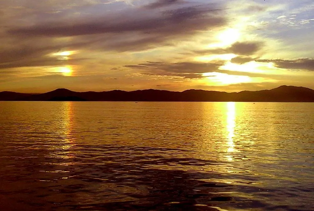 Chale Ponta Das Canas Florianopolis Brazil